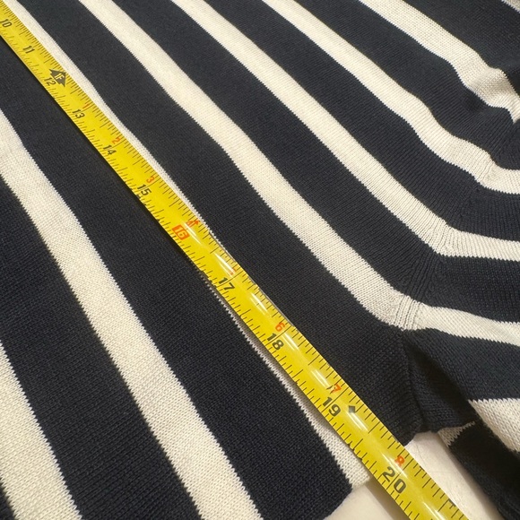 NWOT Banana Republic Forever Short-Sleeve Women's Sweater Size Small - Picture 4 of 8